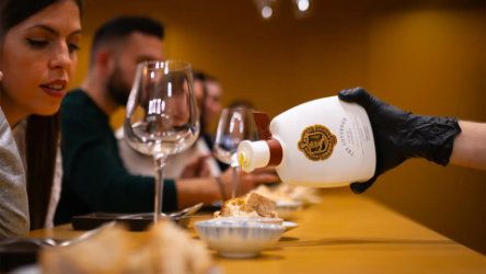 Tasting experience at The Olive House